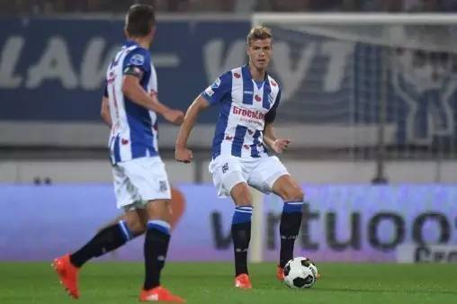 进行了不当 进行了不当