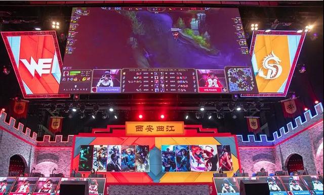 球队在进攻 球队在进攻