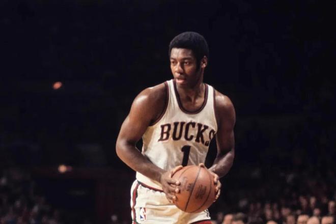 位外援进攻 位外援进攻